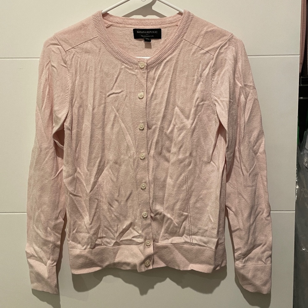 BANANA REPUBLIC Premium Luxe Yarn Light baby pink pastel Cardigan Button S small